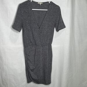 Zara Trafaluc Gray Short Sleeve V-Neck Dress M